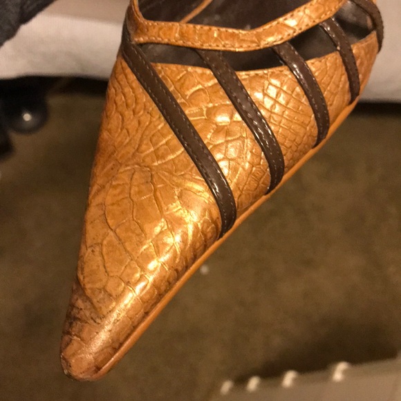 Carlos 8.5 Straped pump pointy toe - Picture 4 of 7